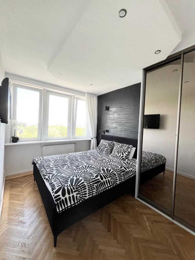 Apartment Xiii Pietro Stadion Narodowy