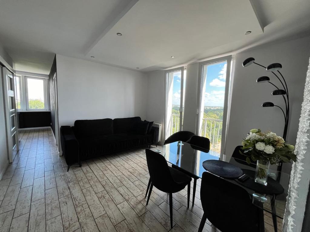 Xiii Pietro Stadion Narodowy Apartment